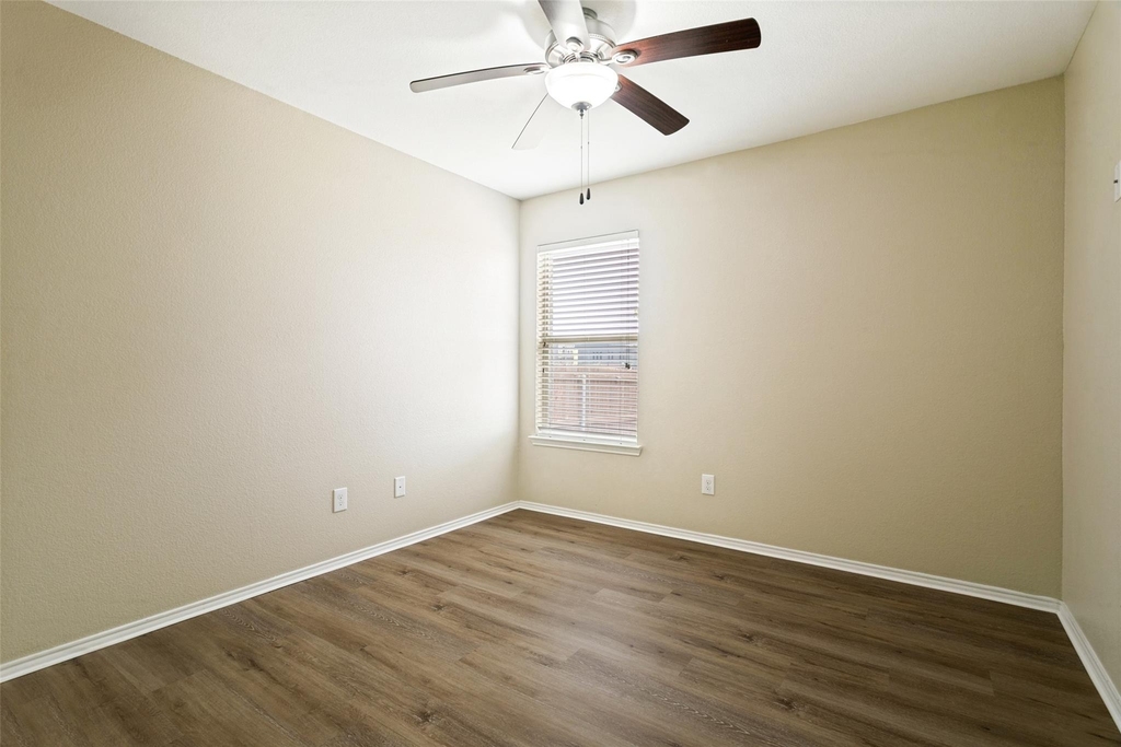 2813 Houston Wood Drive - Photo 9