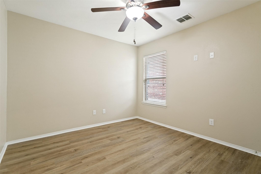 2813 Houston Wood Drive - Photo 8