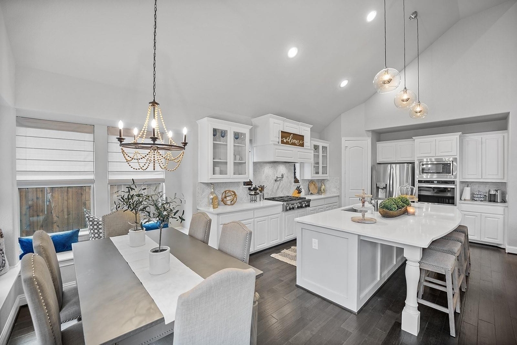 3629 Ladybank - Photo 2