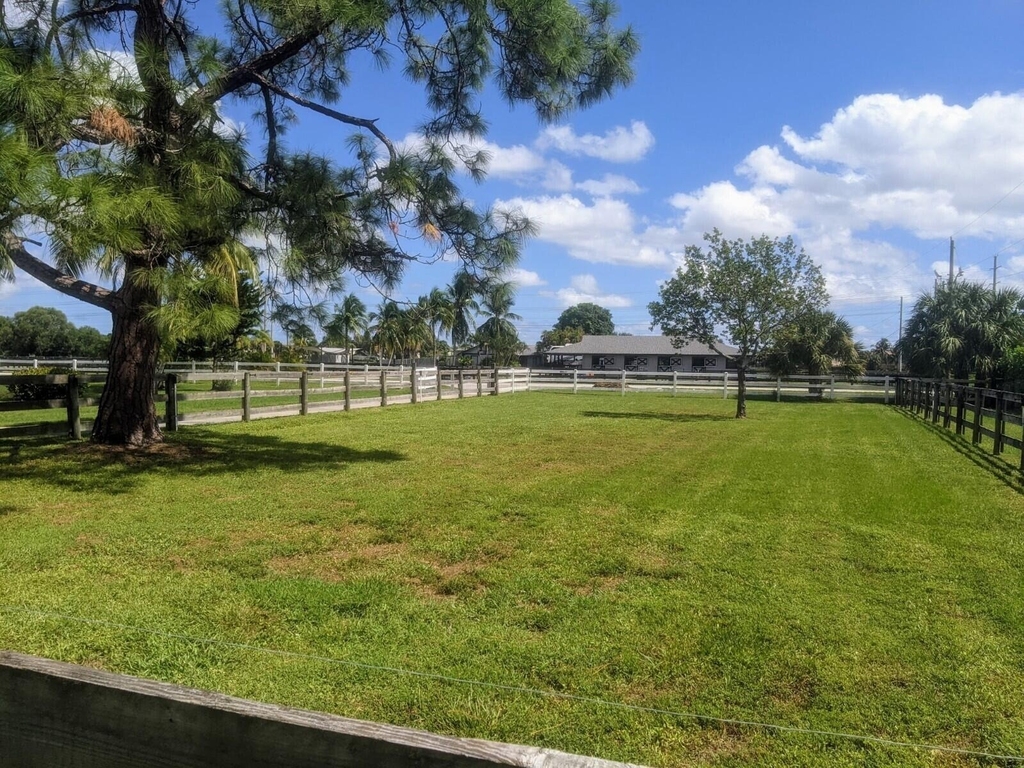 819 Cindy Circle Lane - Photo 28