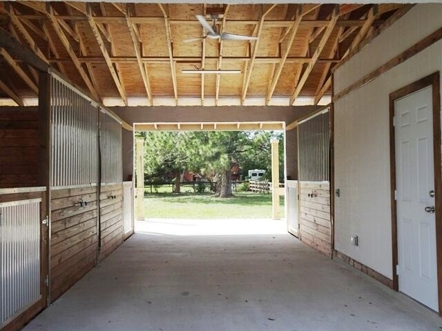 819 Cindy Circle Lane - Photo 3