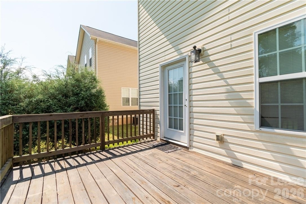 108 Lookout Point Place - Photo 23