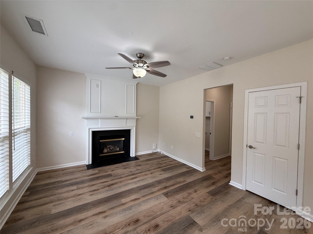 3404 Laurenhurst Lane - Photo 8