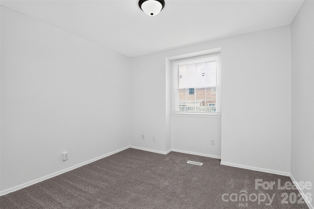 8322 Knights Bridge Road - Photo 17