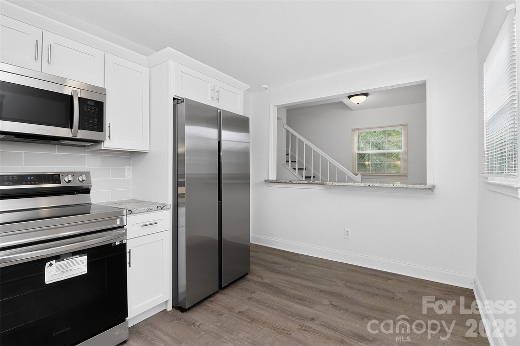 8322 Knights Bridge Road - Photo 9