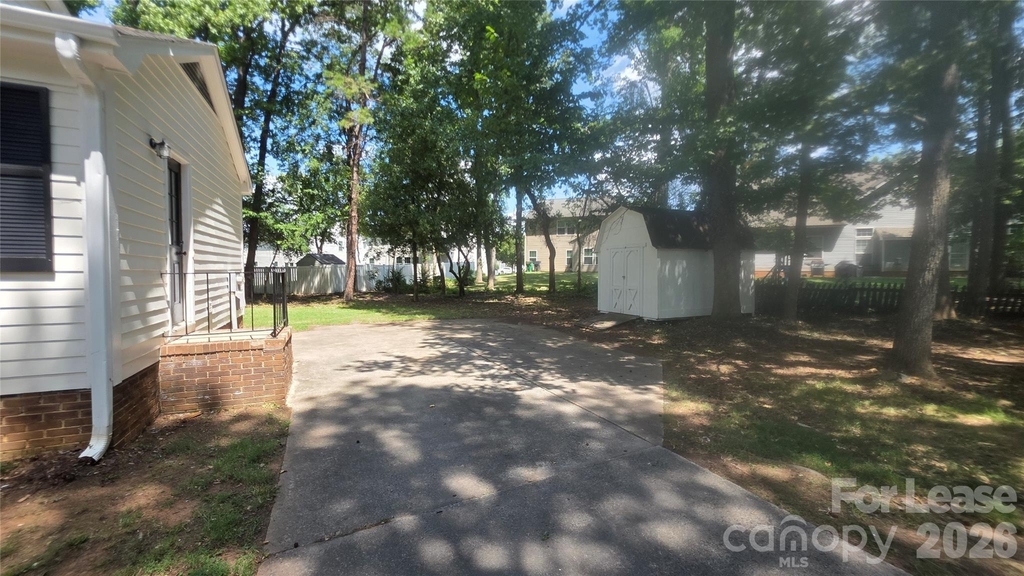 6504 Olde Savannah Road - Photo 20