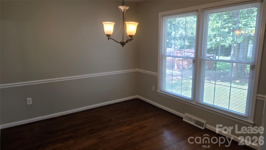 6504 Olde Savannah Road - Photo 4
