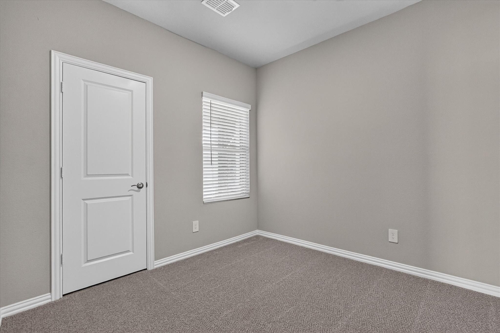 1616 Arches Road - Photo 11
