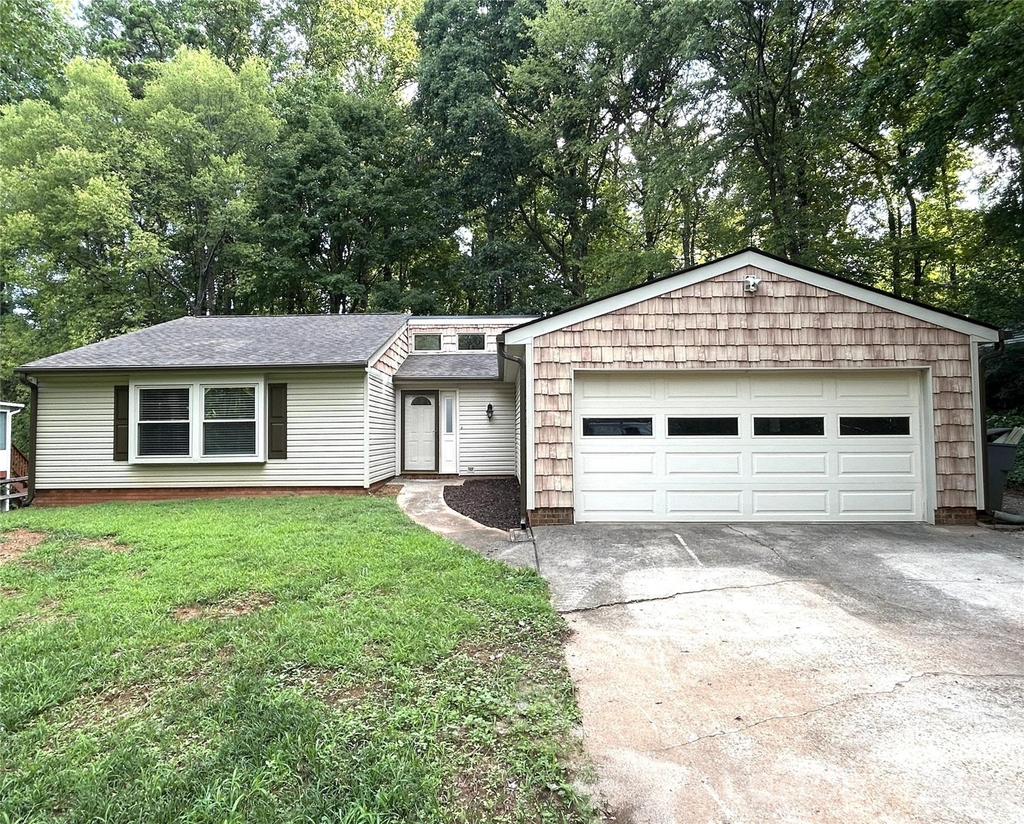1725 Van Dyke Drive - Photo 0