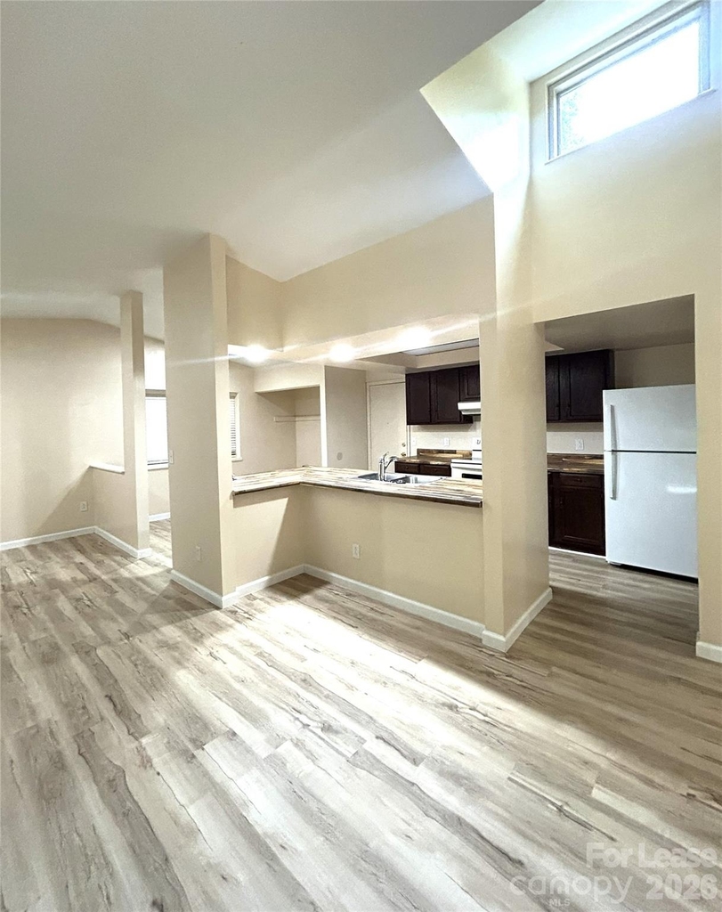 1725 Van Dyke Drive - Photo 13