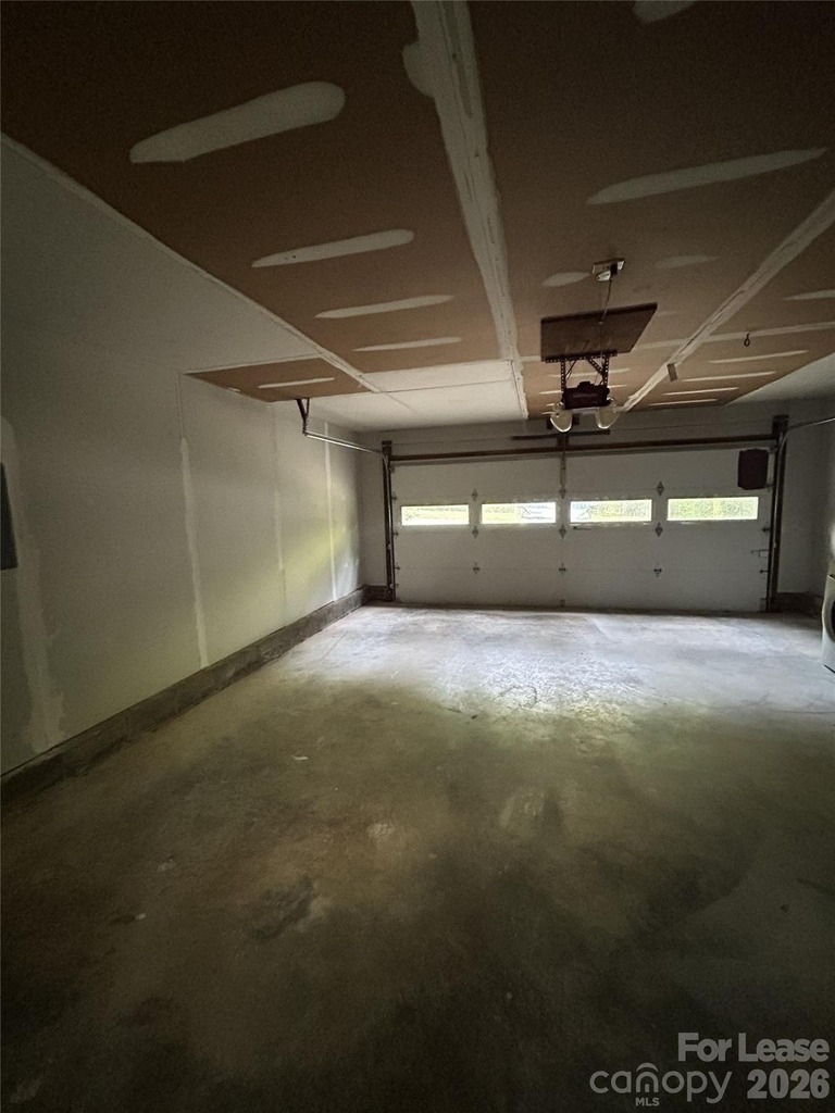 1725 Van Dyke Drive - Photo 26