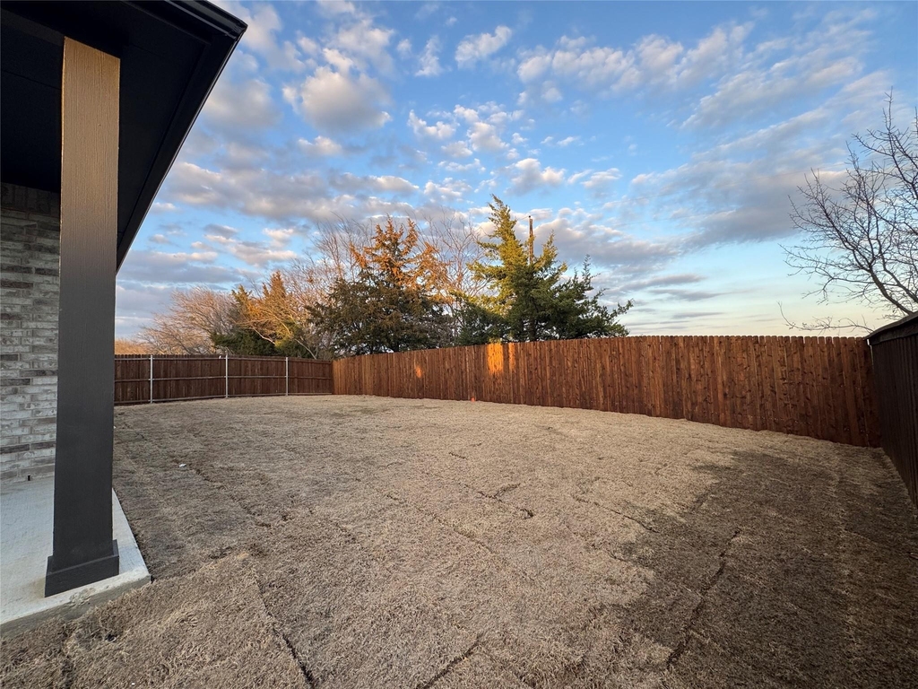 400 Stone Hollow Drive - Photo 21