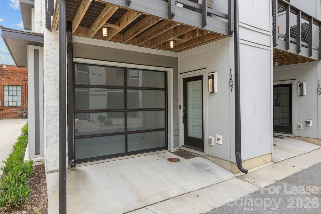 1207 Minter Place - Photo 9