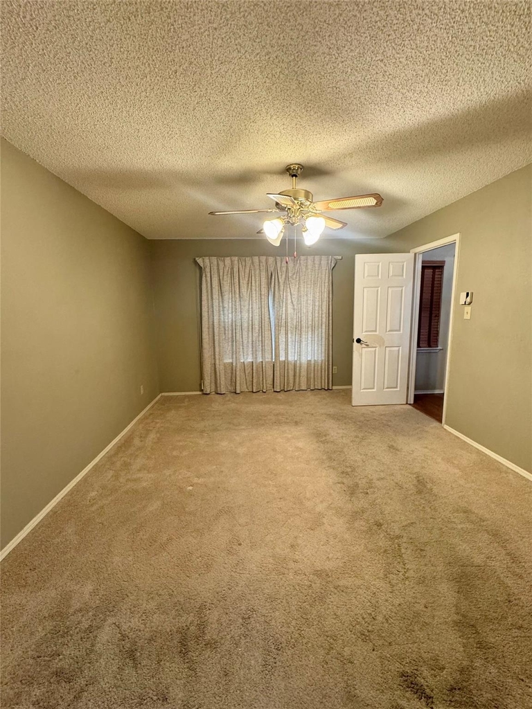2070 Vista Drive - Photo 13
