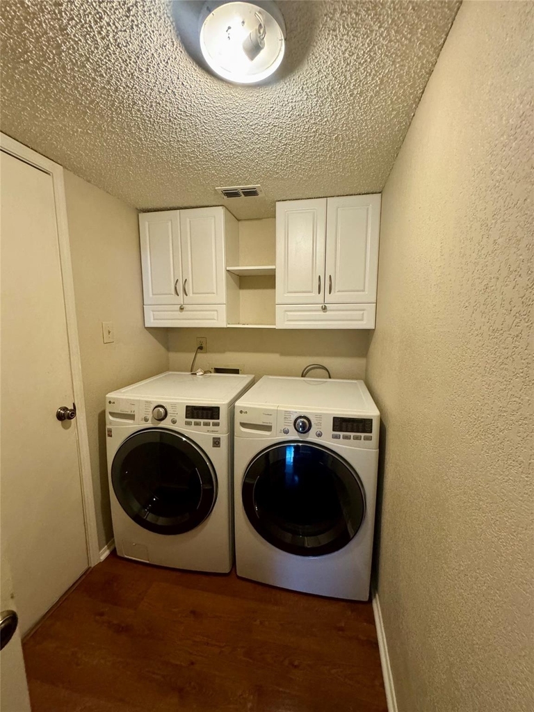 2070 Vista Drive - Photo 11