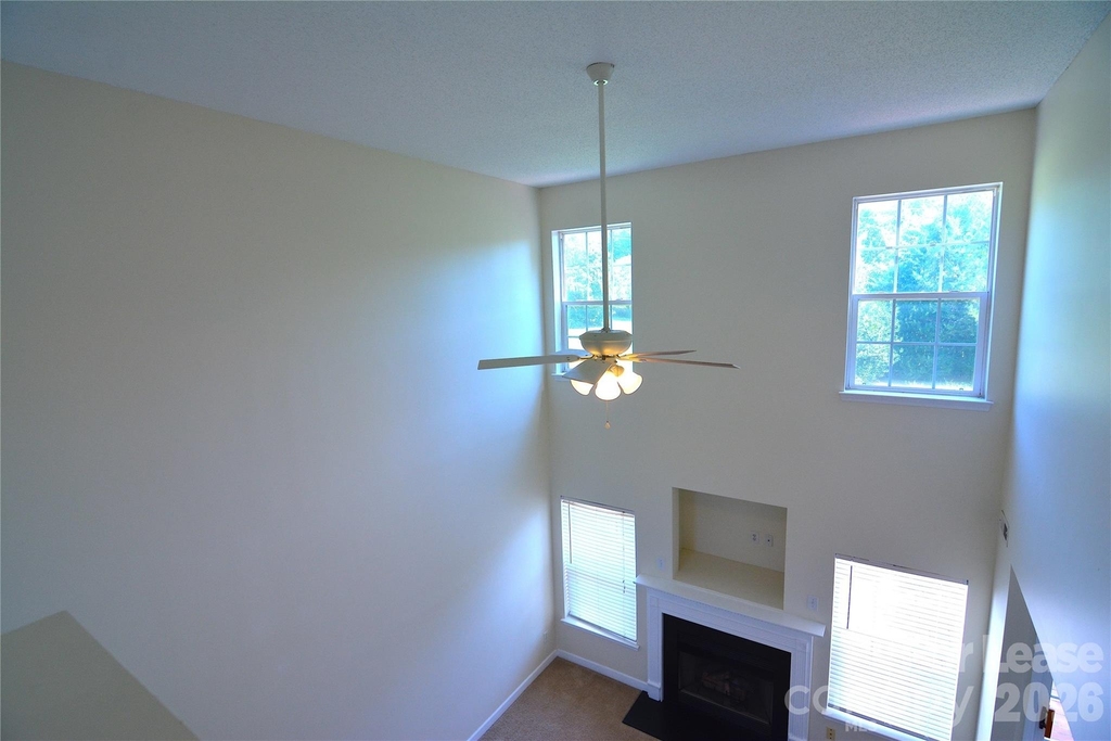 1201 Winding Path Road - Photo 2