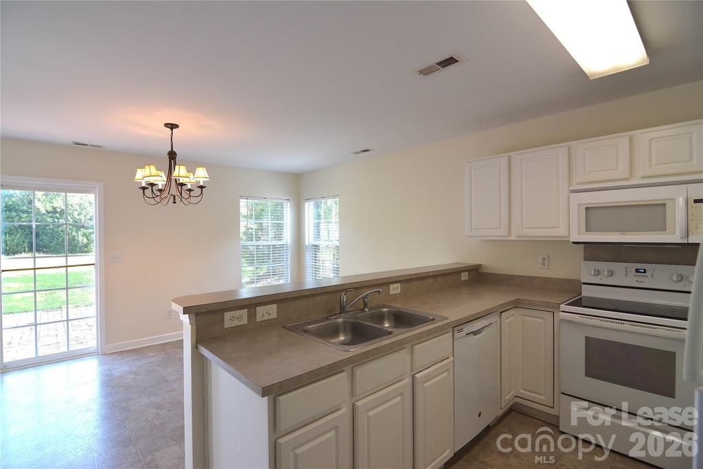 1201 Winding Path Road - Photo 5