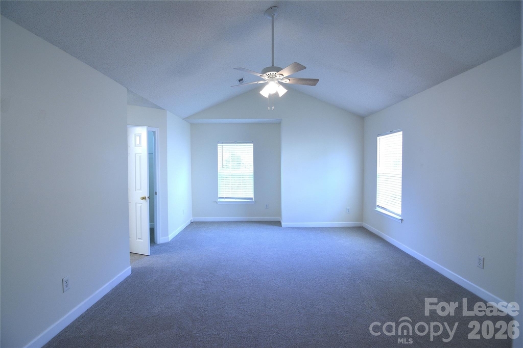 1201 Winding Path Road - Photo 11