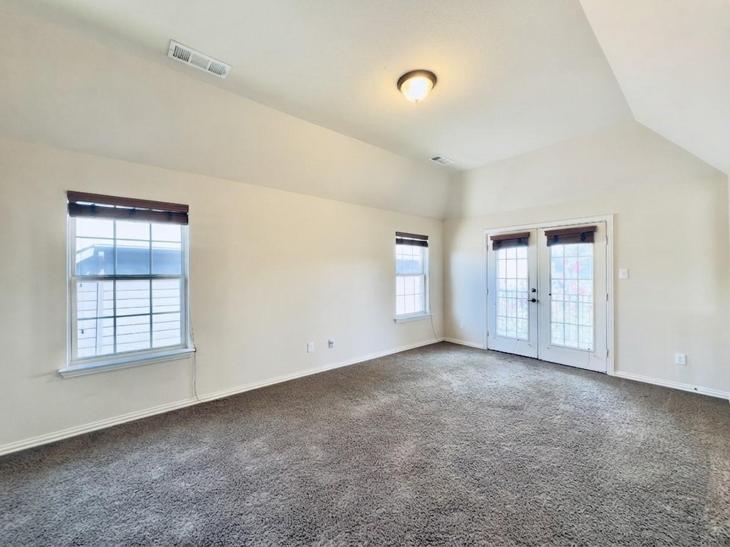 4953 Grinstein Drive - Photo 15