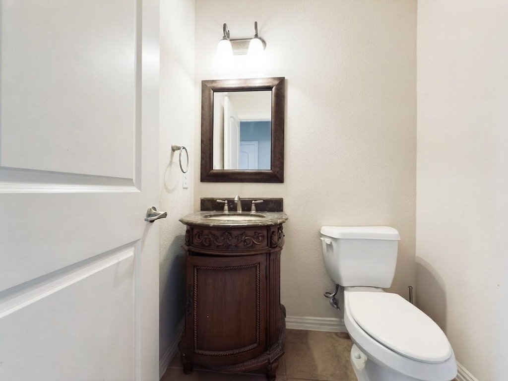 4953 Grinstein Drive - Photo 2