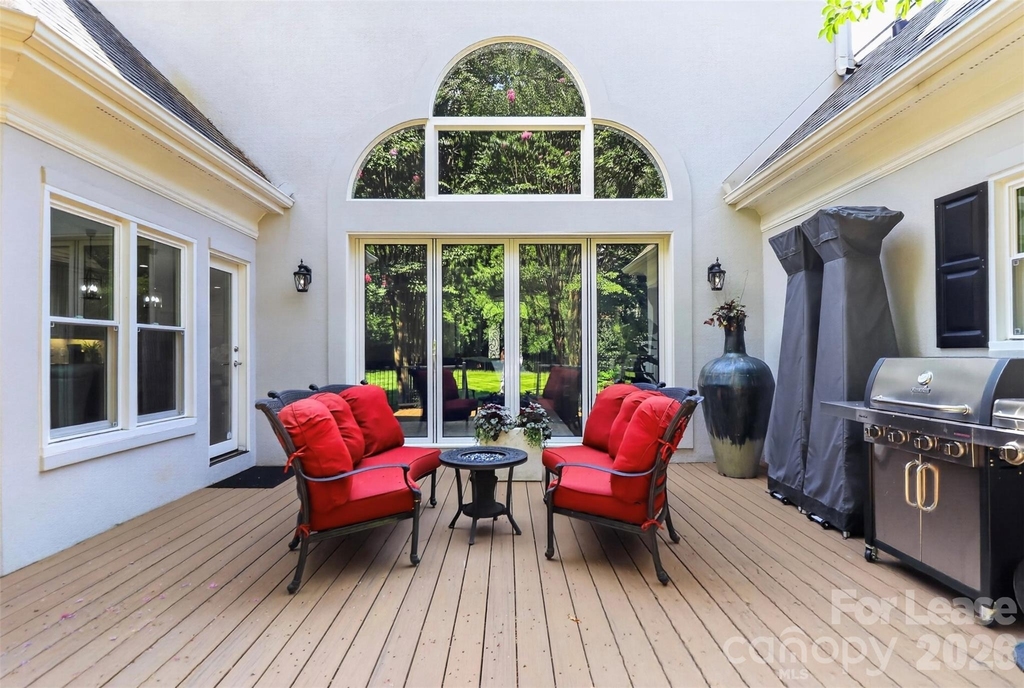 18928 Peninsula Point Drive - Photo 40