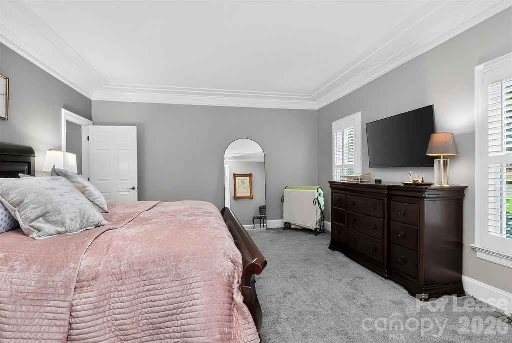18928 Peninsula Point Drive - Photo 20