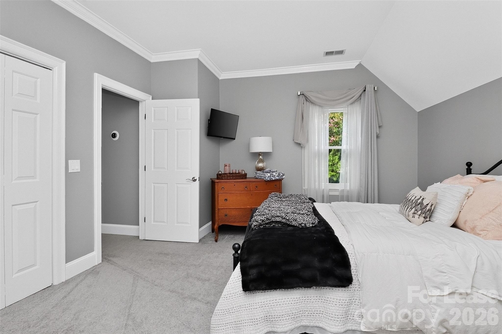 18928 Peninsula Point Drive - Photo 26
