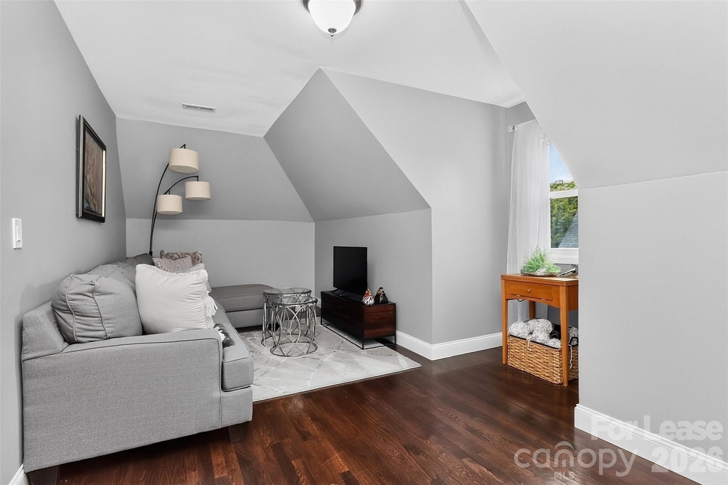 18928 Peninsula Point Drive - Photo 31