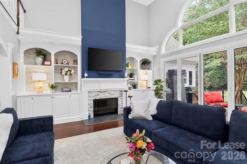 18928 Peninsula Point Drive - Photo 15