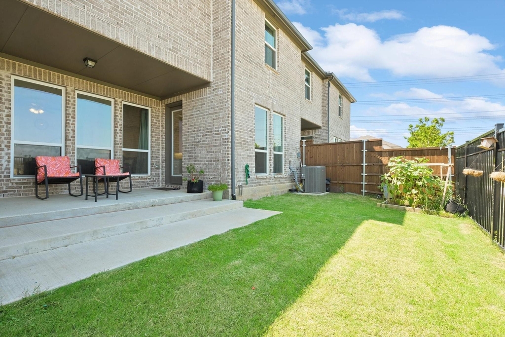 205 Somerset Drive - Photo 31