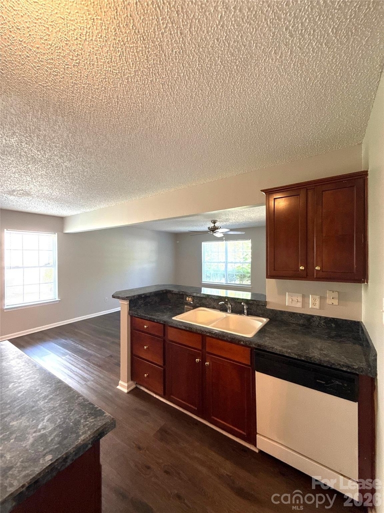 1601 Elk Creek Court - Photo 6