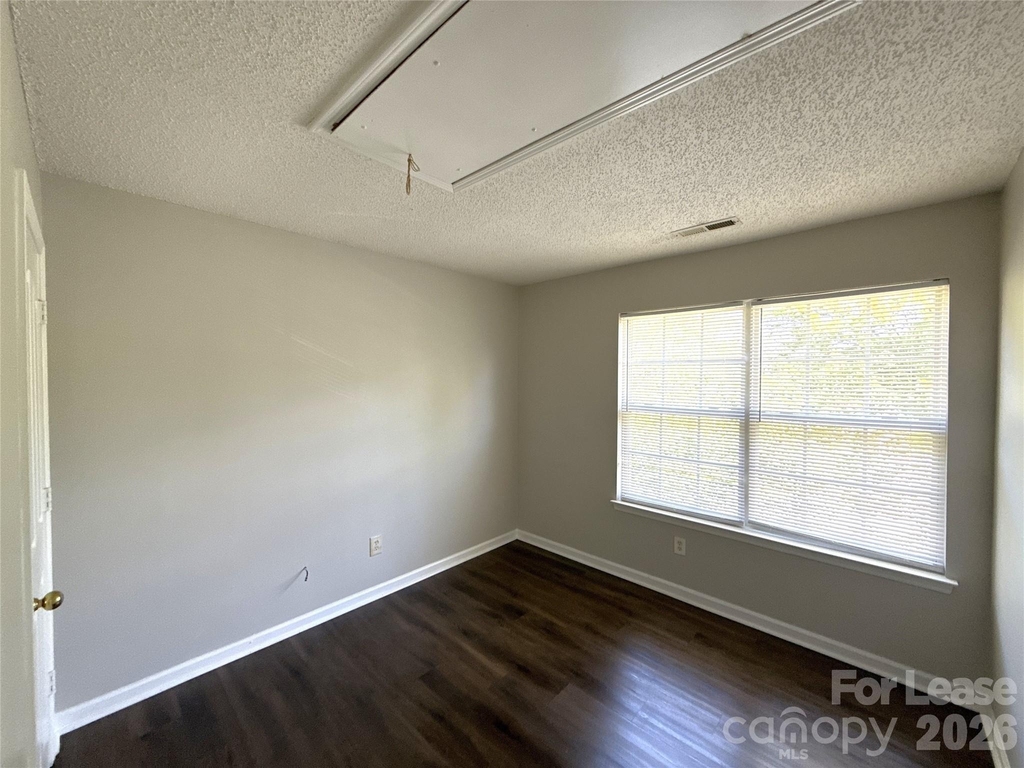 1601 Elk Creek Court - Photo 12
