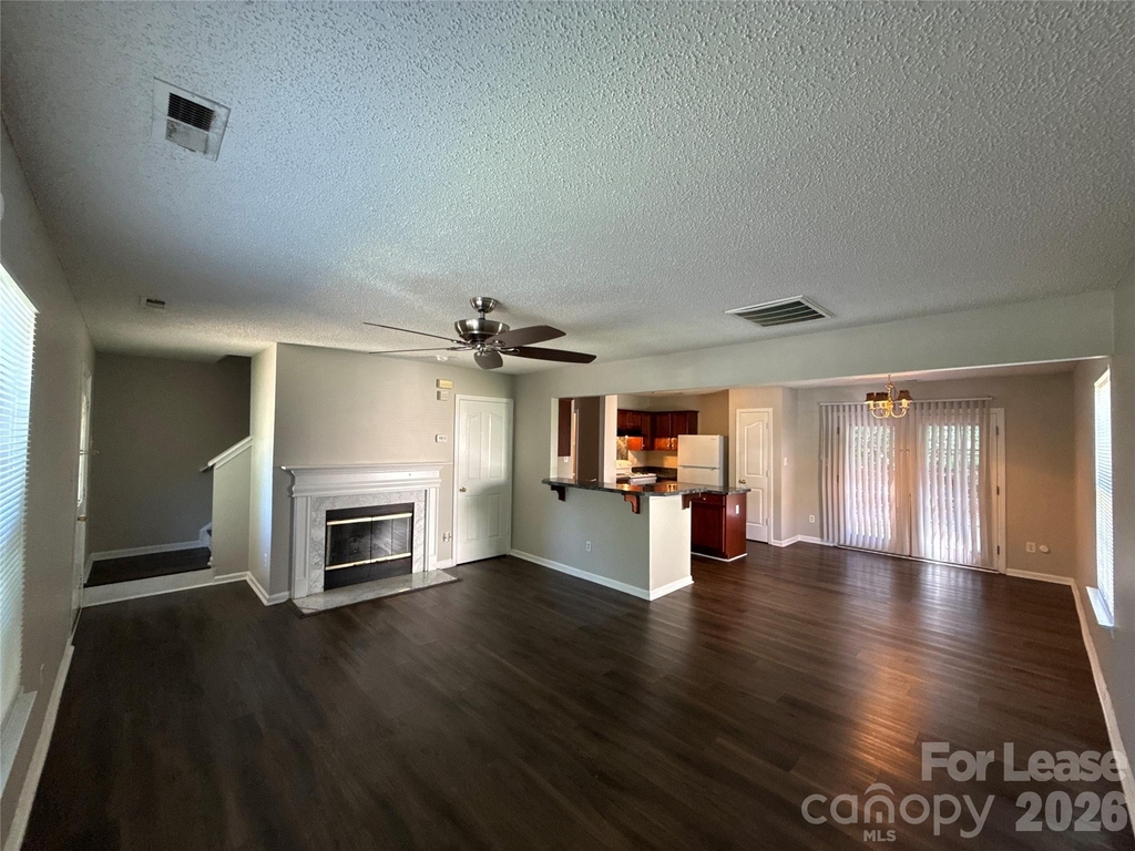 1601 Elk Creek Court - Photo 0