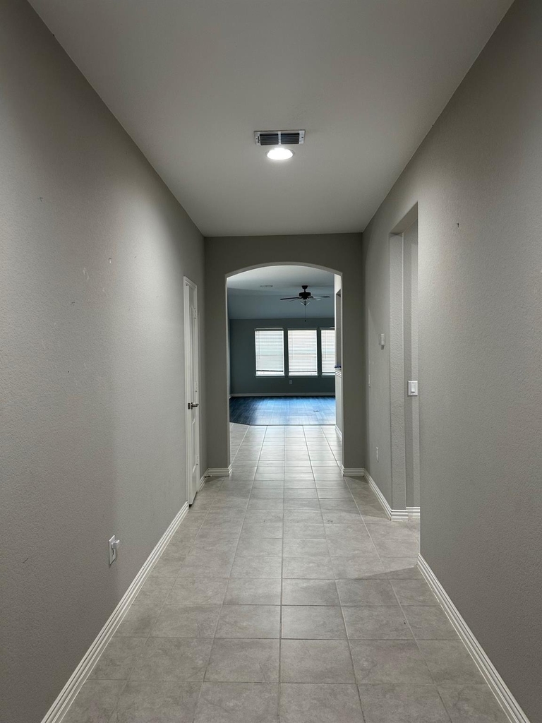2520 Wallingford Drive - Photo 8