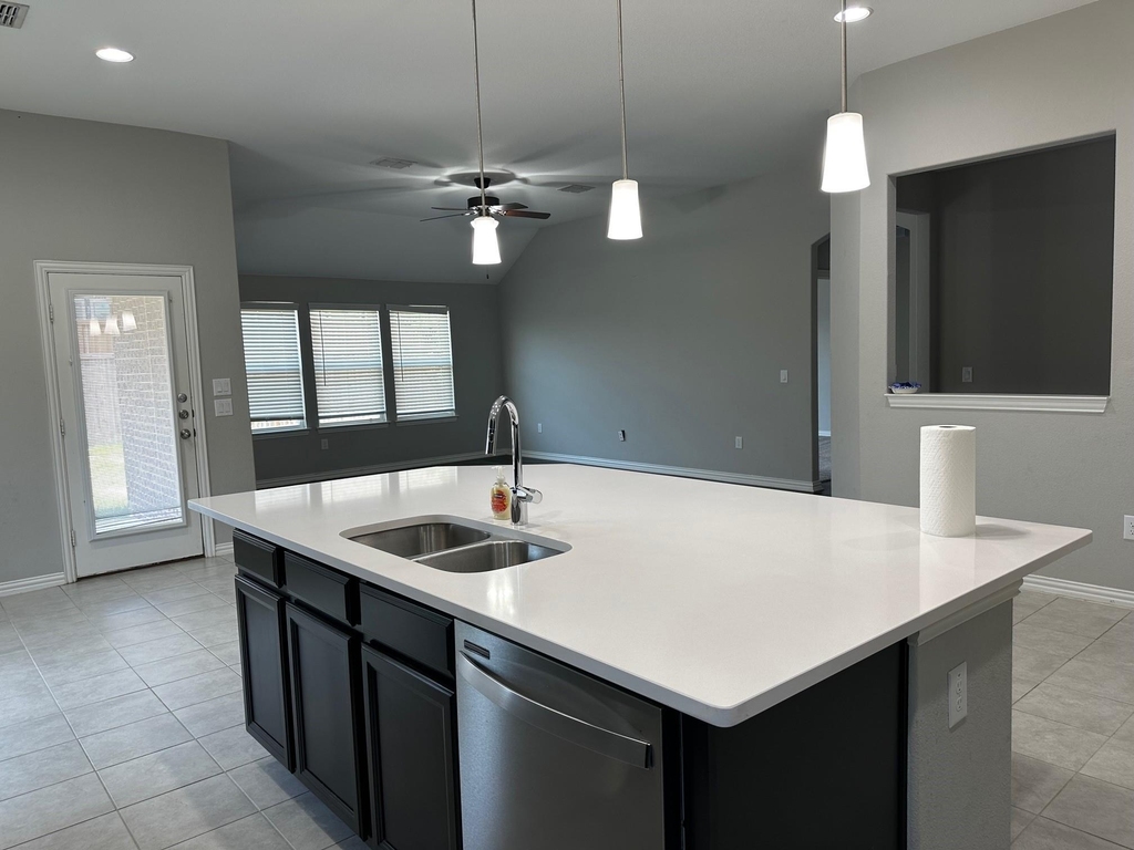 2520 Wallingford Drive - Photo 17
