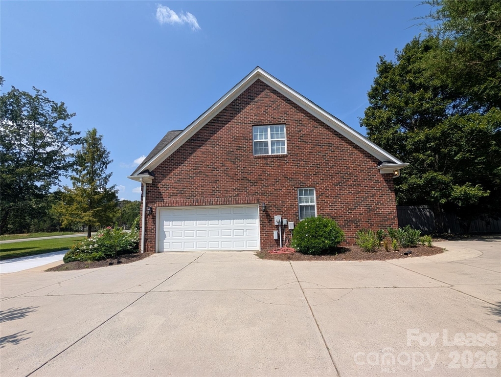8348 Rocky River Road - Photo 19