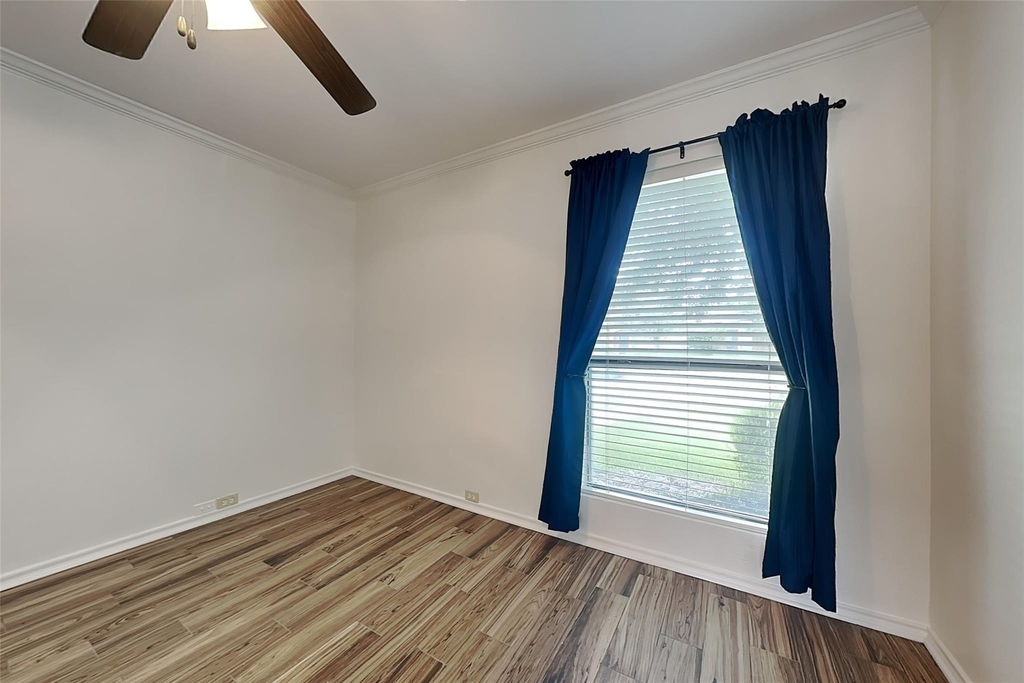 3736 Solarium Place - Photo 11