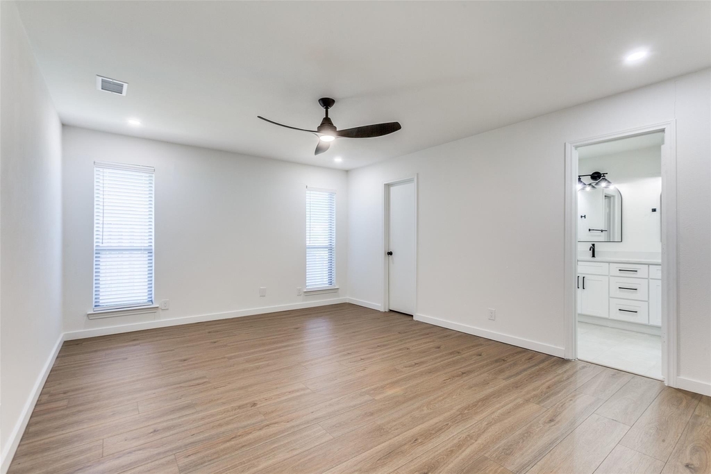 2822 Clear Springs Drive - Photo 19