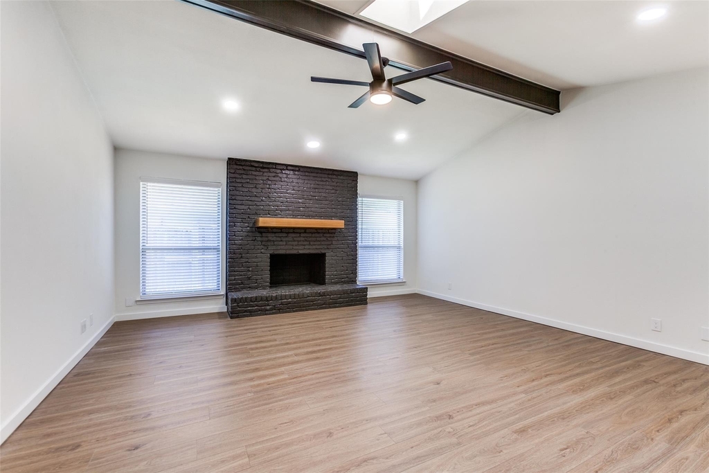 2822 Clear Springs Drive - Photo 3
