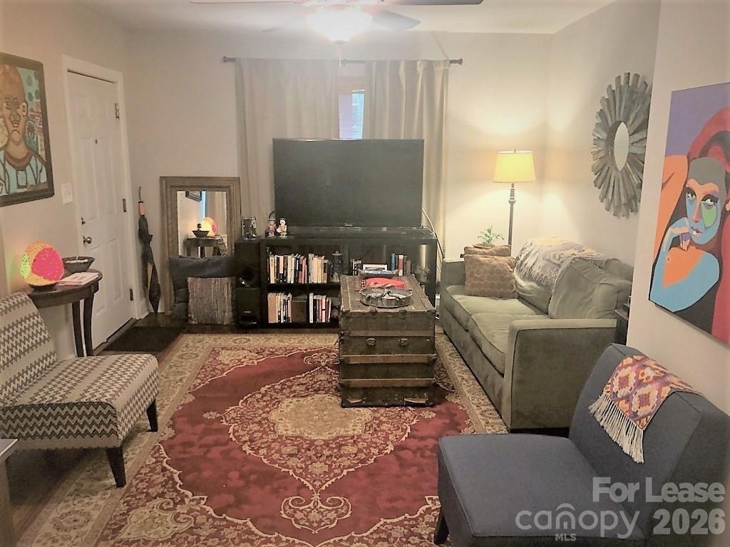 2728 Holt Street - Photo 3