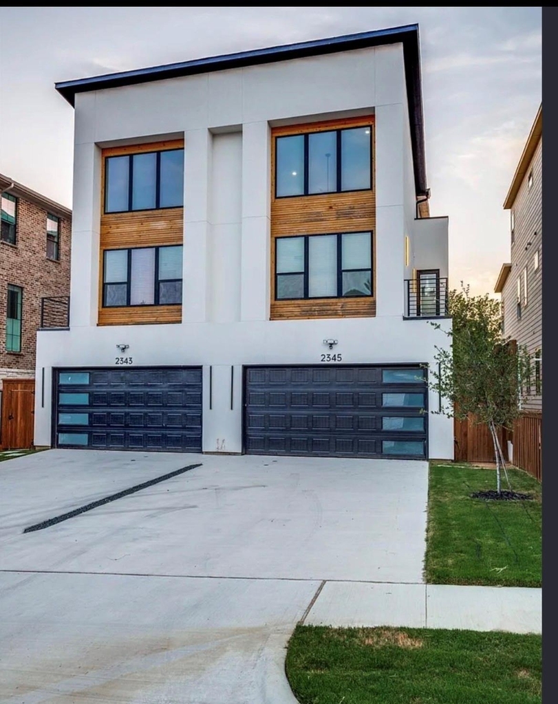 2345 Hondo Avenue - Photo 0