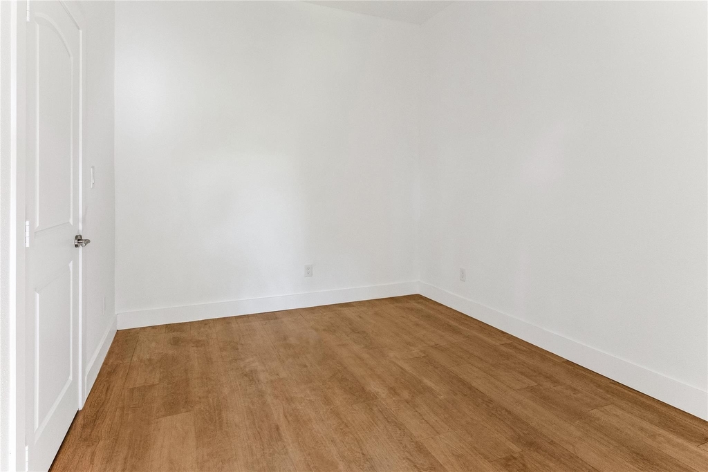 1641 E Tucker Street - Photo 19