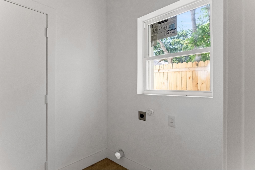 1641 E Tucker Street - Photo 10