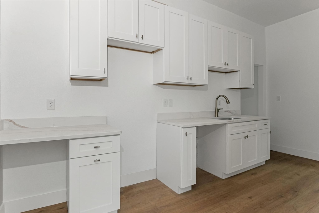 1641 E Tucker Street - Photo 7