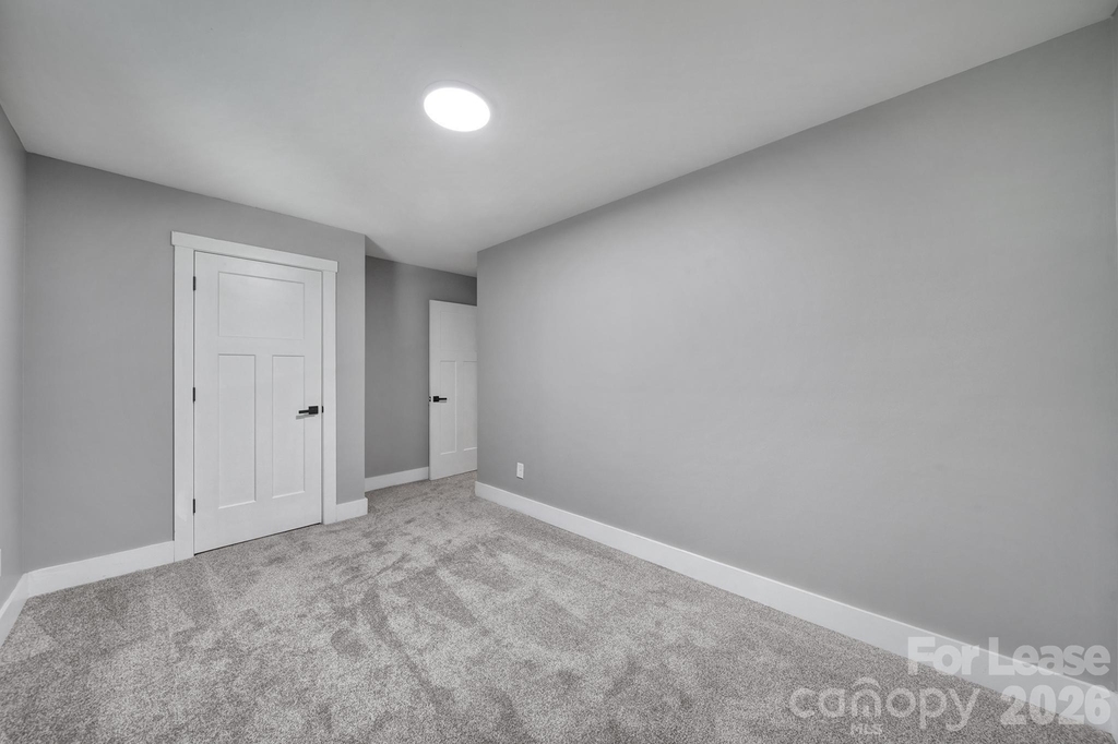 110 Carpenter Street - Photo 12