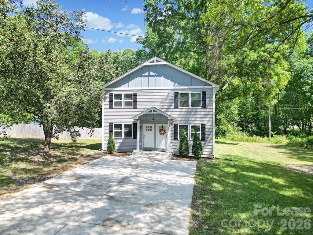 110 Carpenter Street - Photo 0