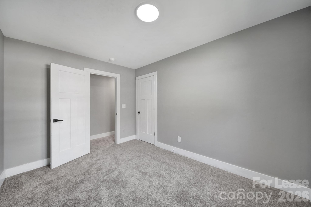 110 Carpenter Street - Photo 11