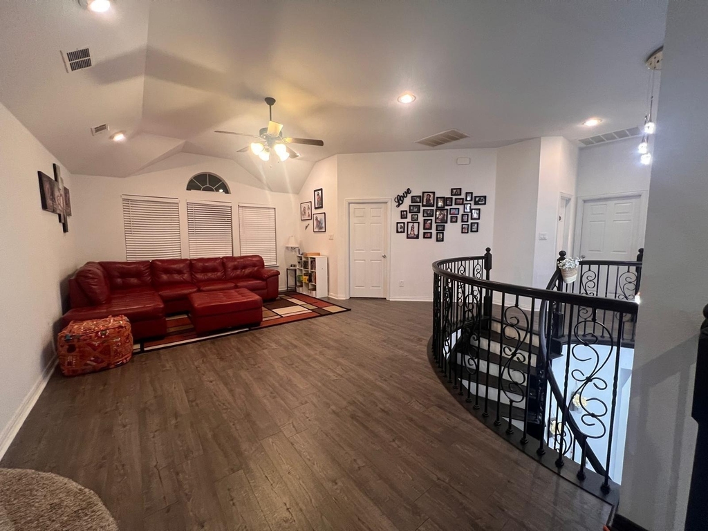 12345 Deerbrook Drive - Photo 3
