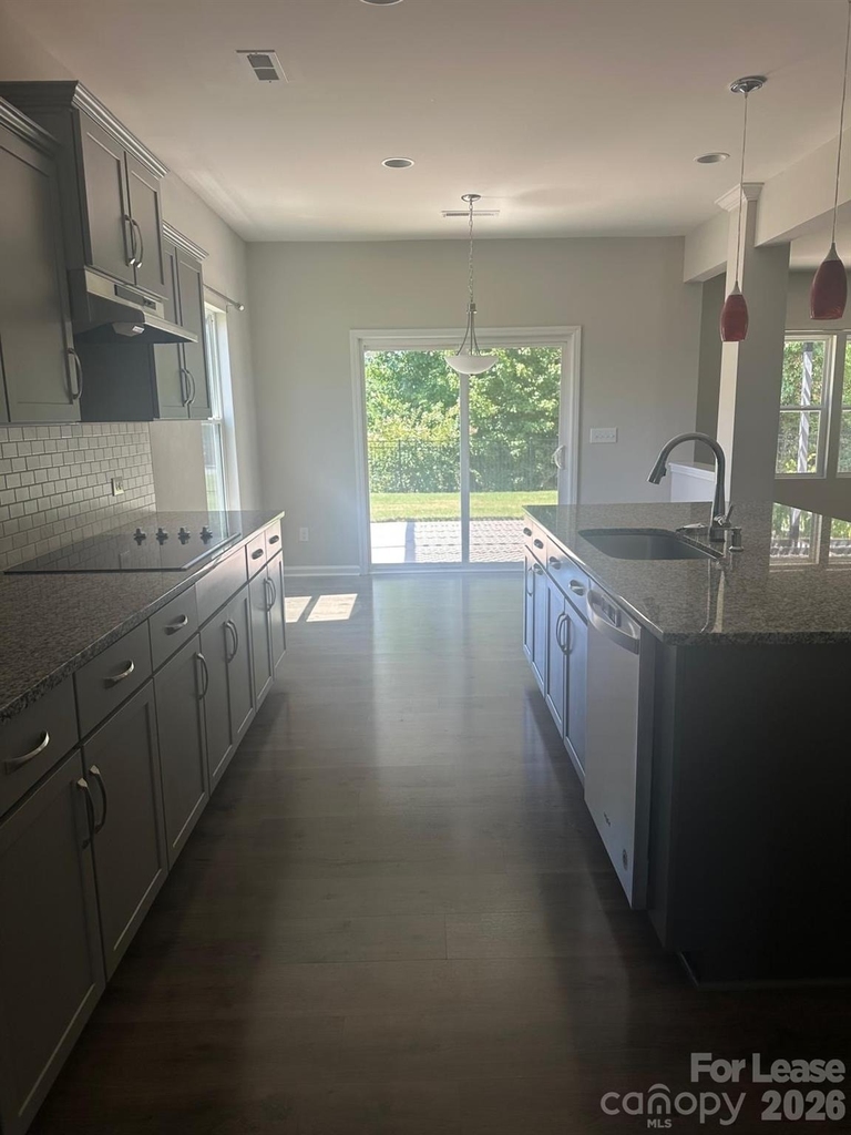 1130 Whitehall Hill Road - Photo 11