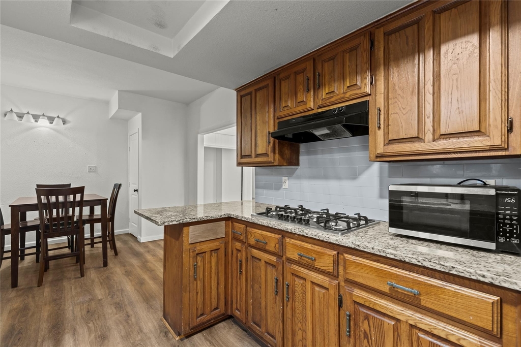 211 Willowwood Place - Photo 20